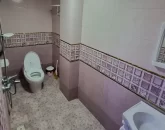 دوش حمام و توالت فرنگی و روشویی سرویس بهداشتی ویلا در سرخرود